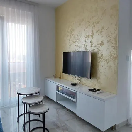 Apartment Vaske 1 *